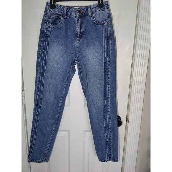 BDG / Urban Outfitters Pintuck Tapered Mom Jeans Medium Wash Size 27 - Picture 2 of 7
